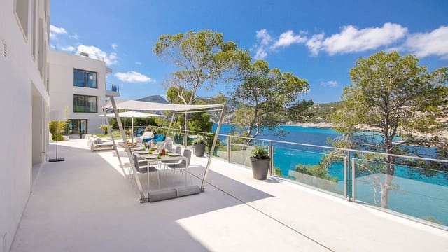 9 Zimmer Villa zu verkaufen in Es Camp De Mar / El Camp De Mar, Andratx mit Pool Garage - 15.000.000 € (Ref: 9130972)