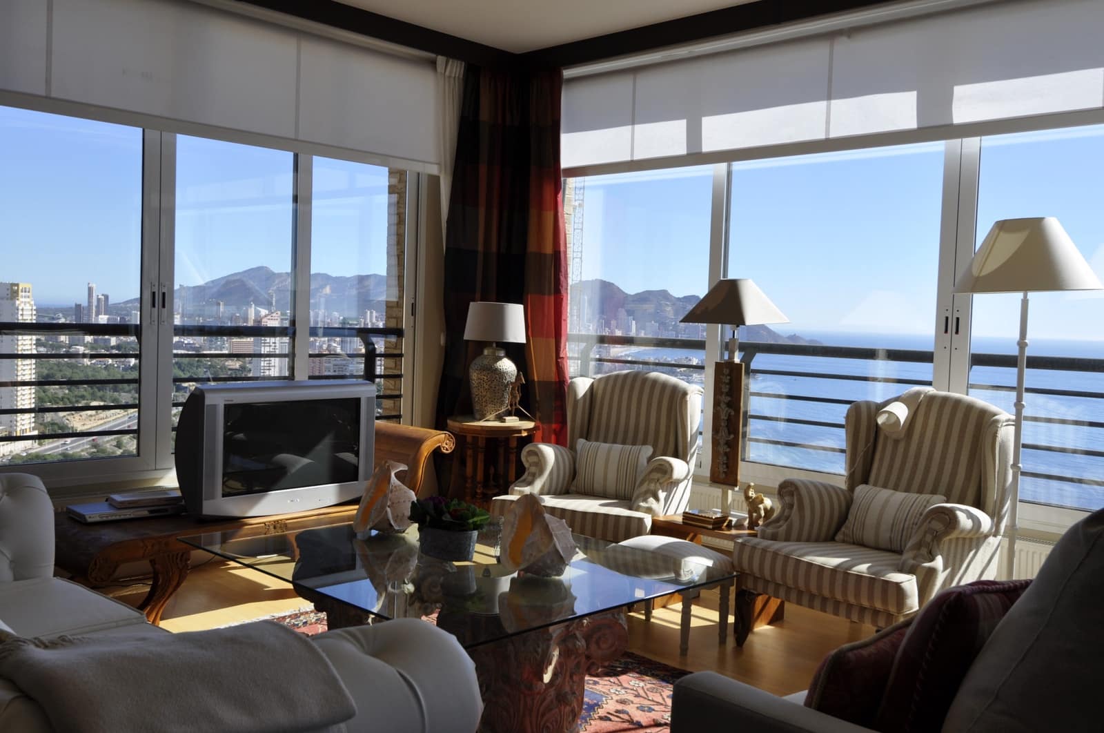 4 soverom Penthouse til salgs i Benidorm med svømmebasseng garasje - € 1 200 000 (Ref: 9130980)