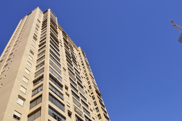 4 soverom Penthouse til salgs i Playa Poniente, Benidorm med svømmebasseng garasje - € 1 200 000 (Ref: 9130980)