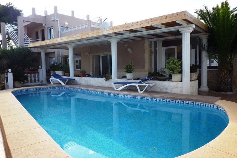 17 soveværelse Hotel til salg i Calpe / Calp med swimmingpool garage - € 1.050.000 (Ref: 9130981)