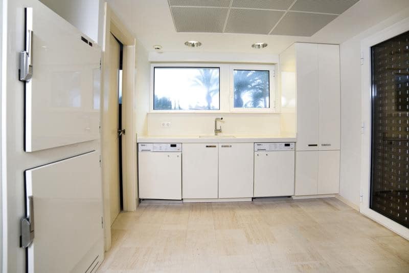 4 soveværelse Villa til salg i Denia med swimmingpool garage - € 4.500.000 (Ref: 9130983)