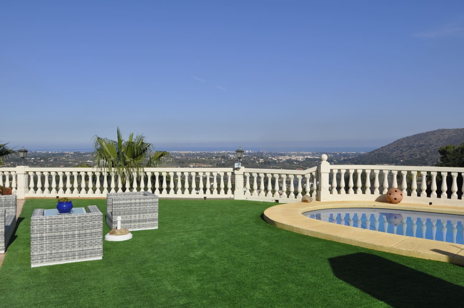 5 soveværelse Villa til salg i La Sella med swimmingpool garage - € 1.599.000 (Ref: 9130990)