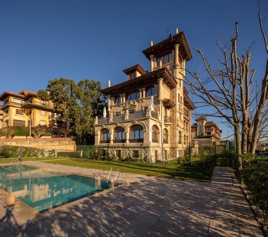 2 slaapkamer Appartement te koop in Bilbao met zwembad garage - € 2.000.000 (Ref: 9132164)