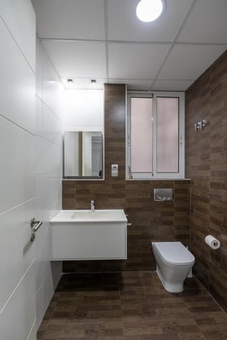 3 bedroom Apartment for sale in Sant Francesc, Valencia city - € 420,000 (Ref: 9132167)