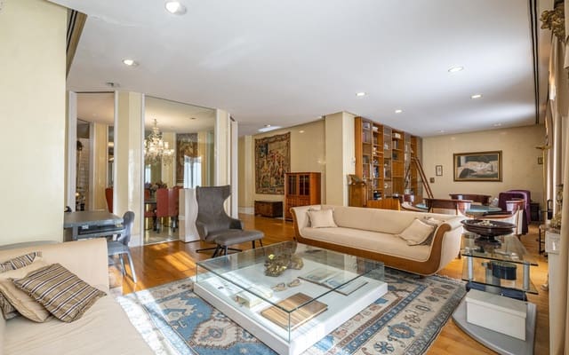 5 chambre Penthouse à vendre à L'Eixample, Valence ville avec garage - 2 600 000 € (Ref: 9132169)