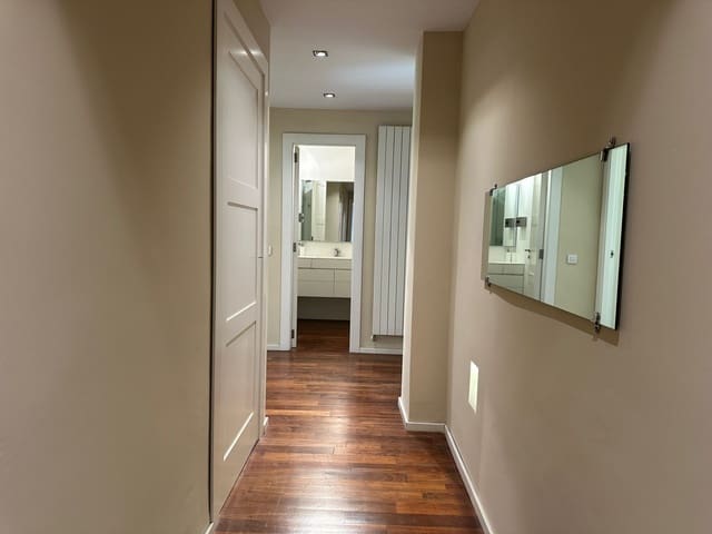 3 slaapkamer Penthouse te koop in L'Eixample, Valencia stad met garage - € 1.350.000 (Ref: 9132170)