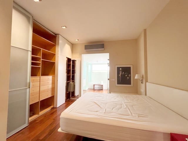 3 slaapkamer Penthouse te koop in L'Eixample, Valencia stad met garage - € 1.350.000 (Ref: 9132170)