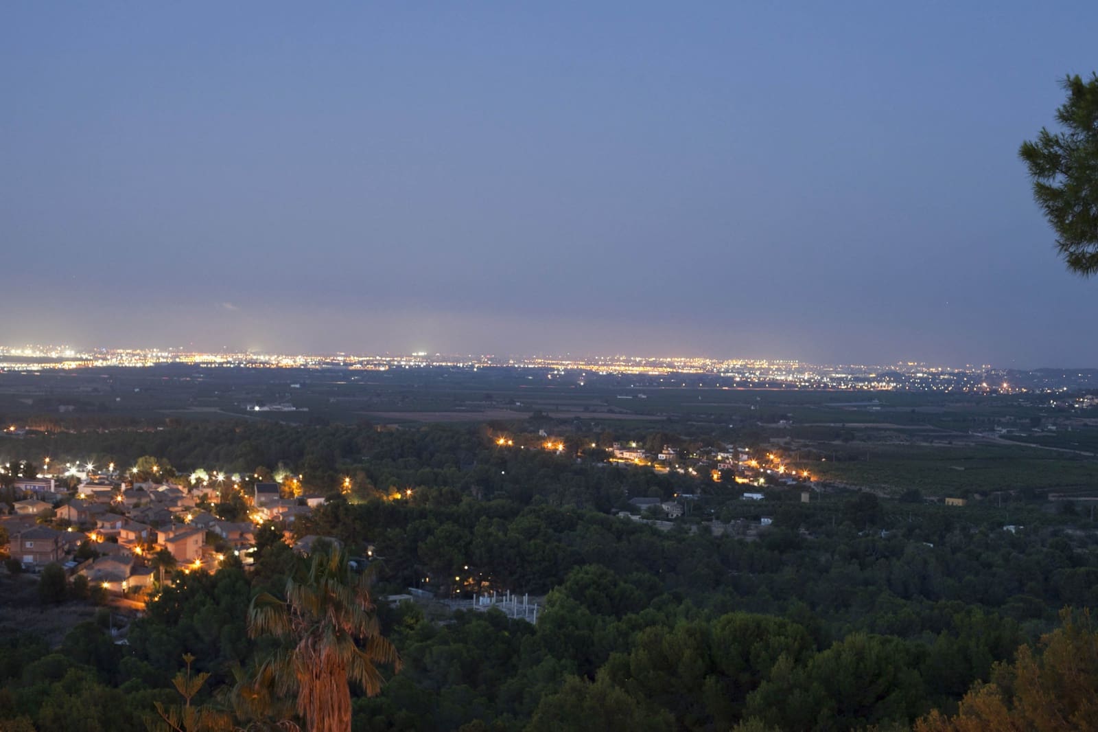 6 chambre Villa/Maison à vendre à Chiva avec piscine garage - 940 000 € (Ref: 9132173)