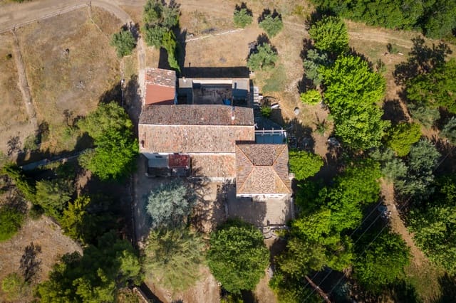 10 quarto Quinta/Casa Rural para venda em Ontinyent com piscina garagem - 950 000 € (Ref: 9132174)