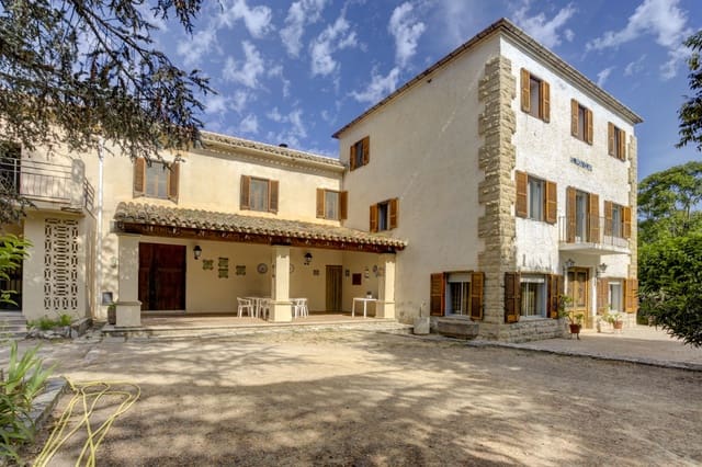 10 quarto Quinta/Casa Rural para venda em Ontinyent com piscina garagem - 950 000 € (Ref: 9132174)