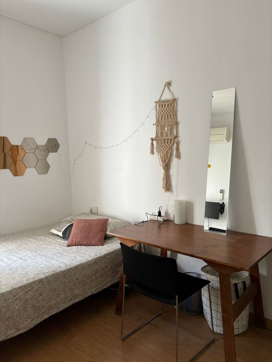 3 slaapkamer Flat te koop in Valencia stad - € 590.000 (Ref: 9228370)
