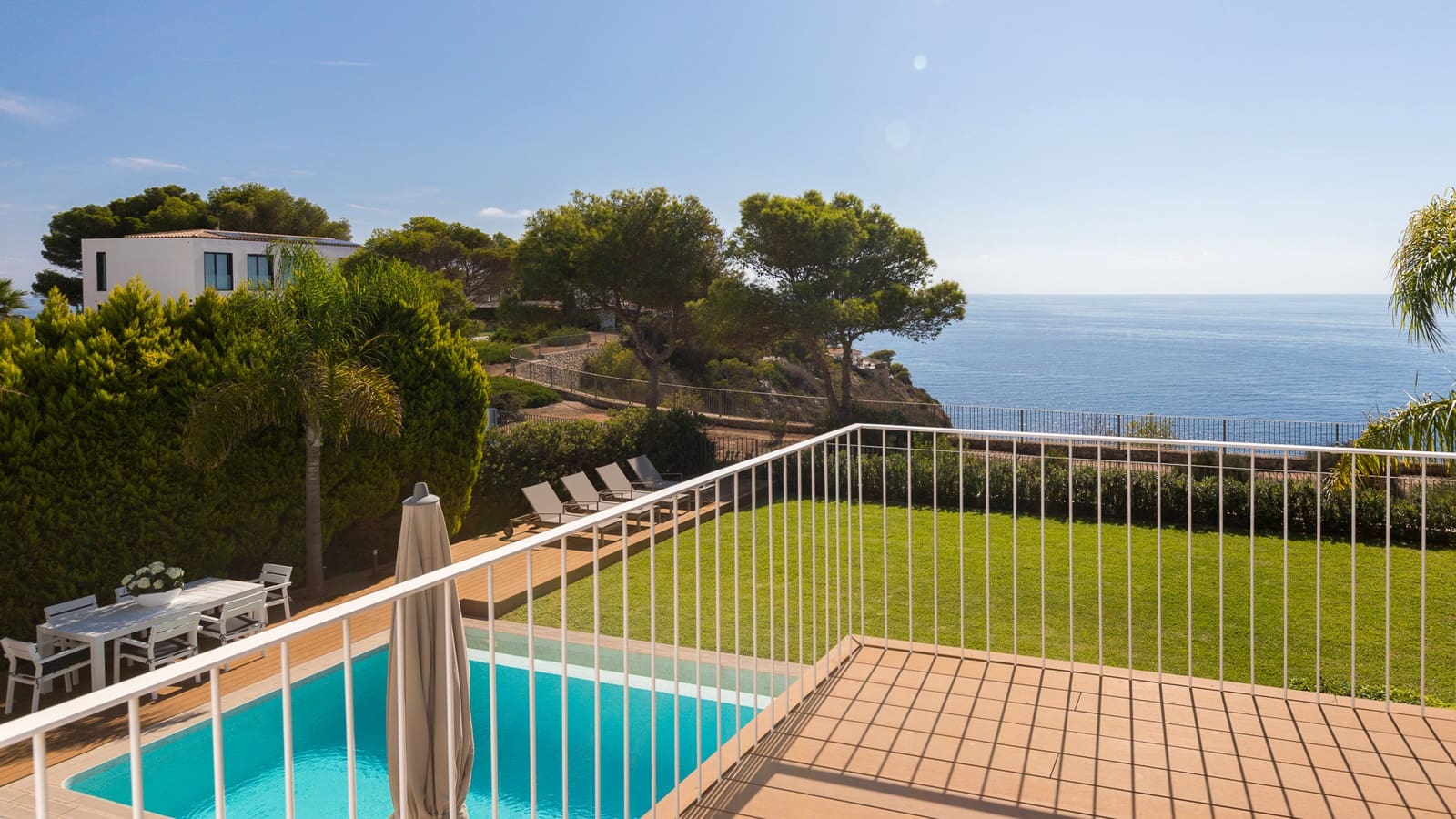 4 sypialnia Willa na sprzedaż w Javea / Xabia z basenem garażem - 1 975 000 € (Ref: 9248009)