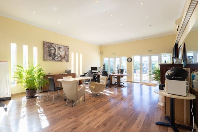 Commercial for sale in Montgó - Ermita, Javea / Xàbia with garage - € 795,000 (Ref: 9248010)