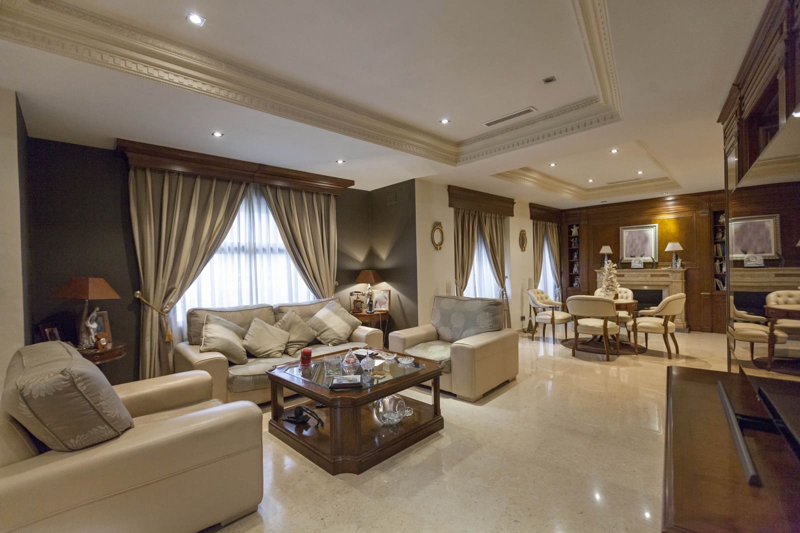 4 chambre Appartement à vendre à Valence ville - 2 125 000 € (Ref: 9256816)