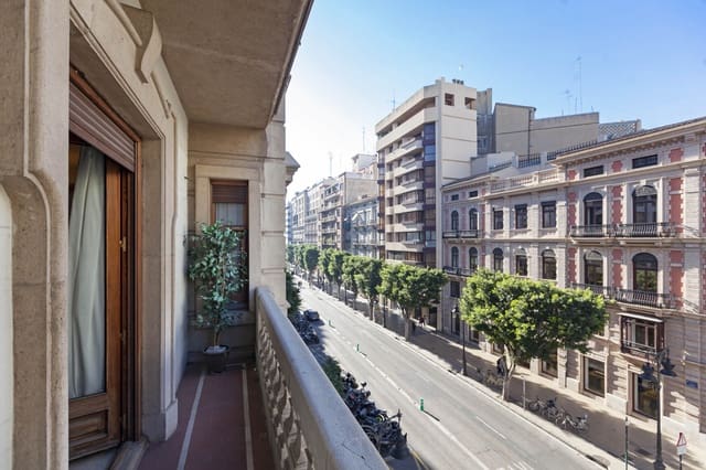 4 slaapkamer Appartement te koop in El Pla del Remei, Valencia stad - € 2.125.000 (Ref: 9256816)