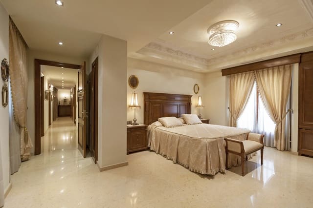4 slaapkamer Appartement te koop in El Pla del Remei, Valencia stad - € 2.125.000 (Ref: 9256816)