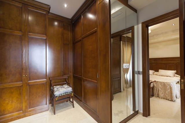 4 slaapkamer Appartement te koop in El Pla del Remei, Valencia stad - € 2.125.000 (Ref: 9256816)