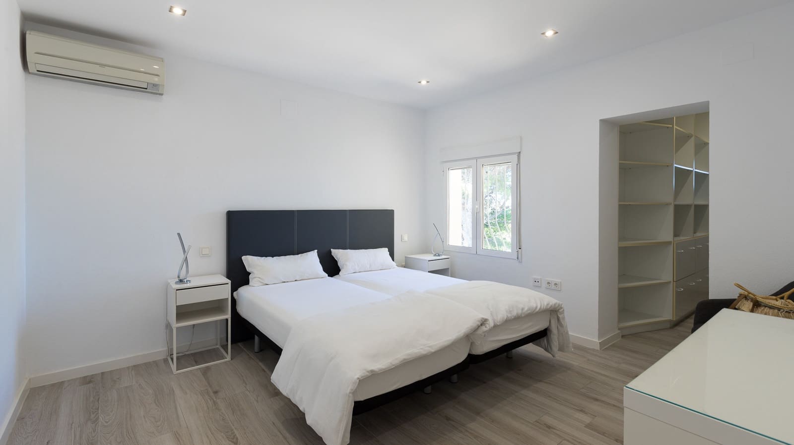 4 soverom Villa til salgs i Javea / Xabia med svømmebasseng garasje - € 1 350 000 (Ref: 9272176)