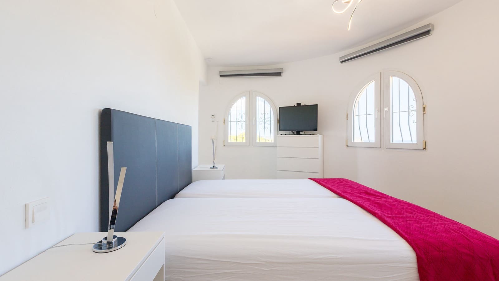 4 soverom Villa til salgs i Javea / Xabia med svømmebasseng garasje - € 1 350 000 (Ref: 9272176)