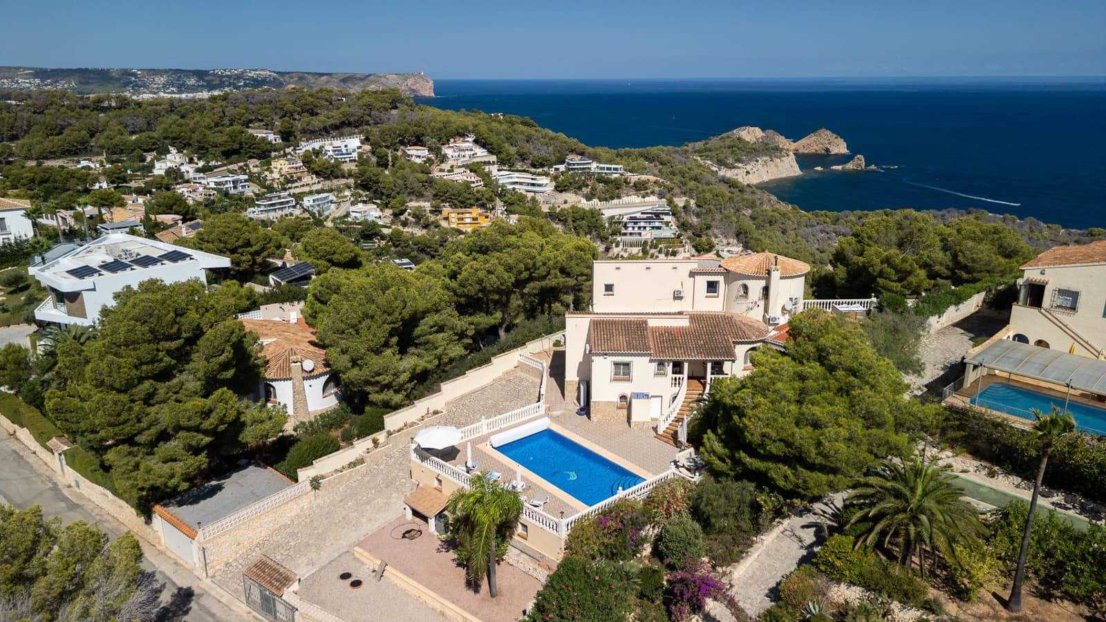 4 soverom Villa til salgs i Javea / Xabia med svømmebasseng garasje - € 1 350 000 (Ref: 9272176)