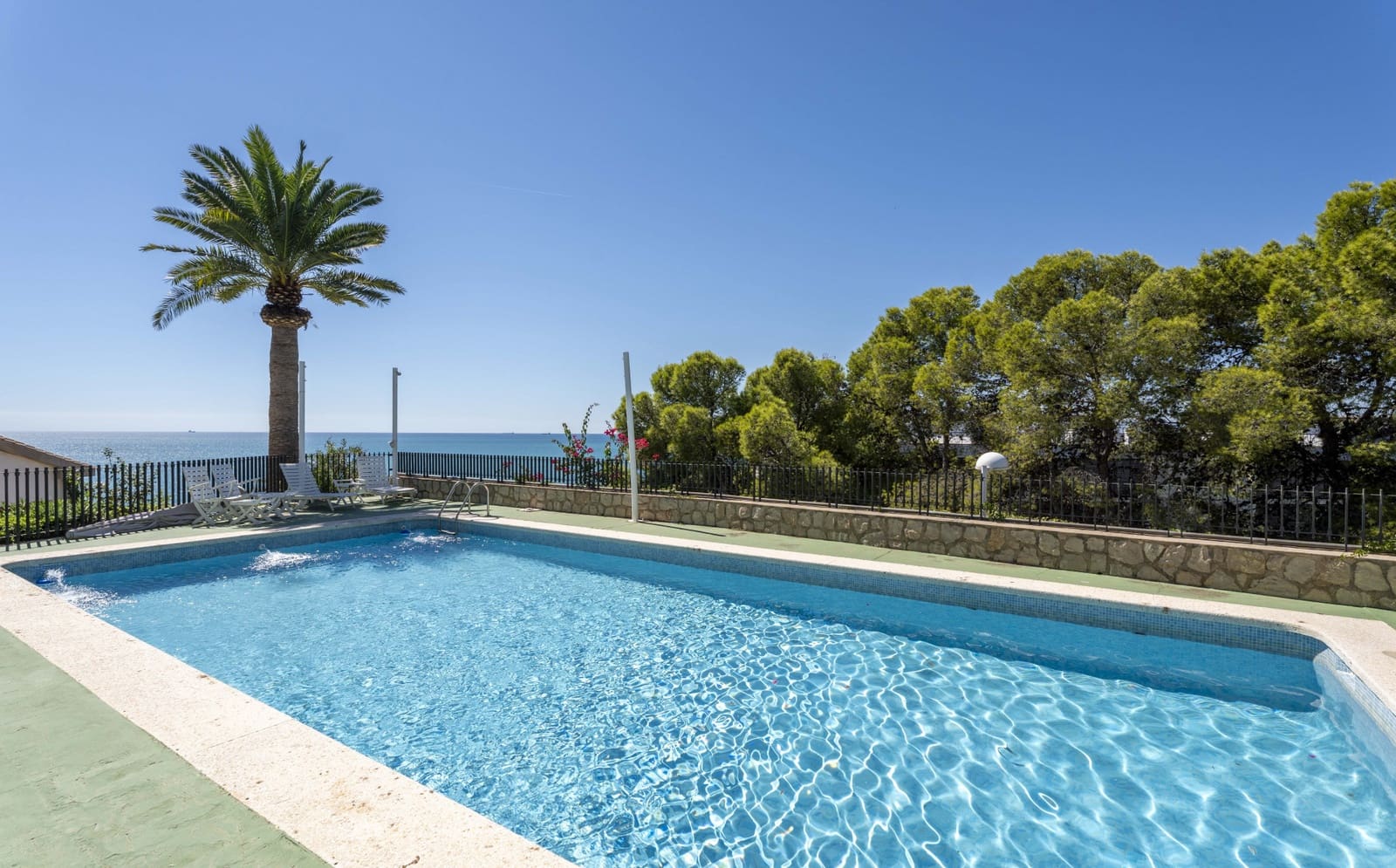 6 chambre Villa/Maison à vendre à Oropesa  avec garage - 2 700 000 € (Ref: 9321600)