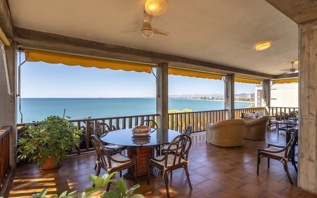 6 chambre Villa/Maison à vendre à Oropesa  avec garage - 2 580 000 € (Ref: 9321600)