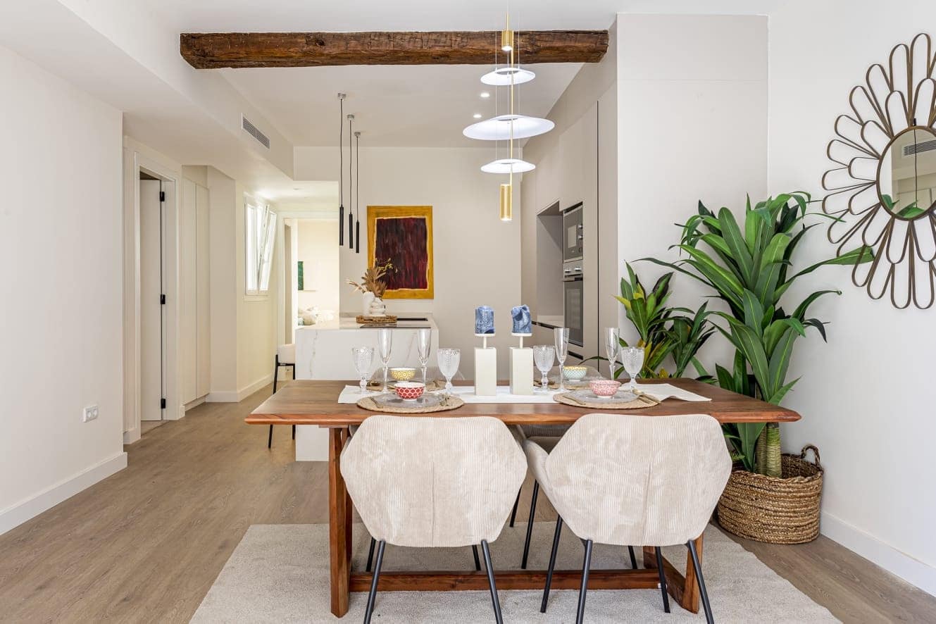 2 bedroom Penthouse for sale in Valencia city - € 795,000 (Ref: 9358947)