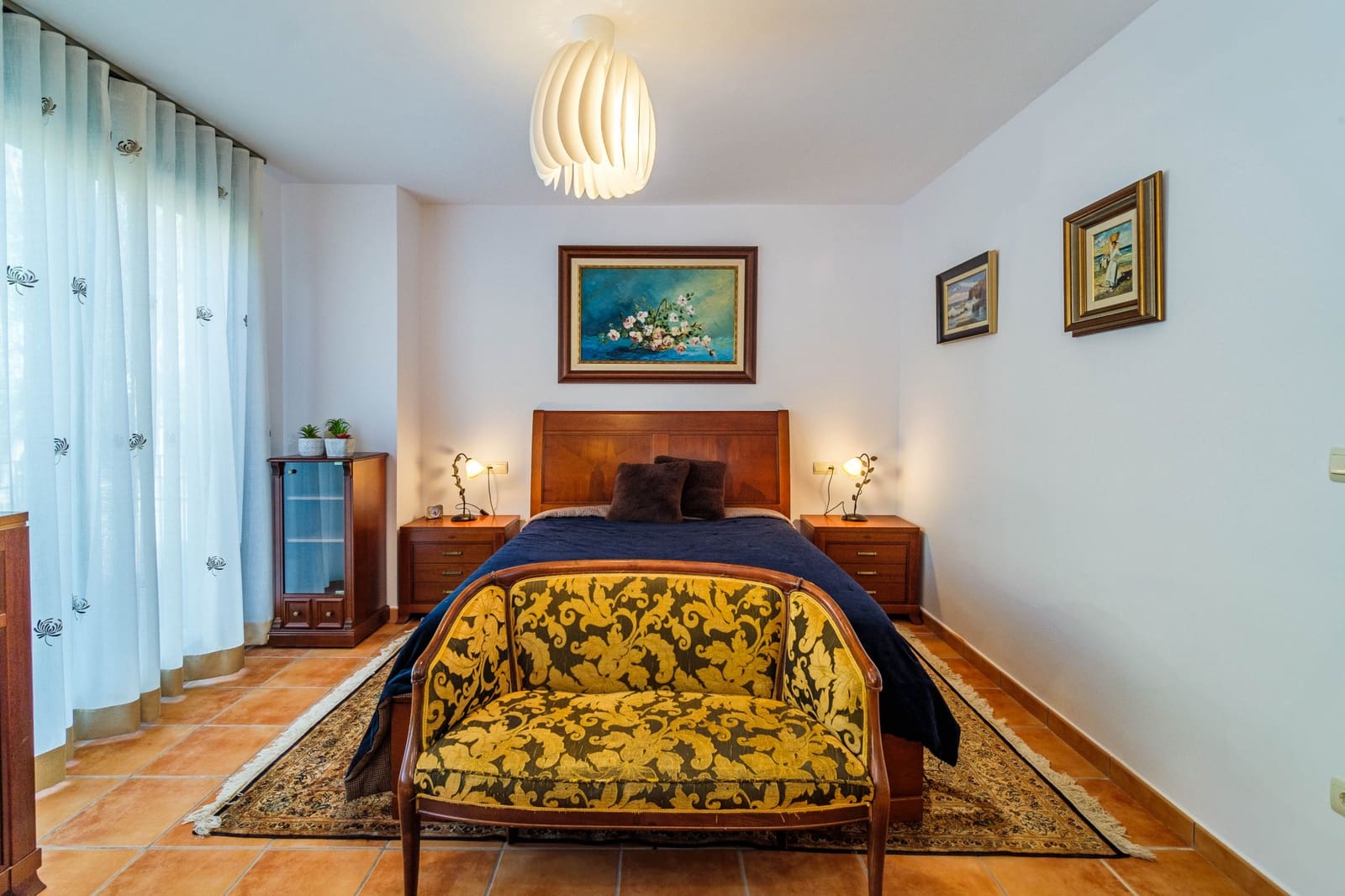 4 soveværelse Byhus til salg i Arenal med swimmingpool - € 660.000 (Ref: 9362035)