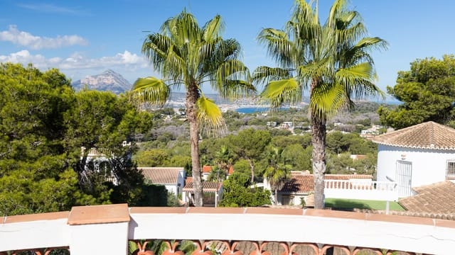 4 Zimmer Villa zu verkaufen in Portichol - Balcón al Mar, Javea / Xàbia mit Pool Garage - 750.000 € (Ref: 9382461)