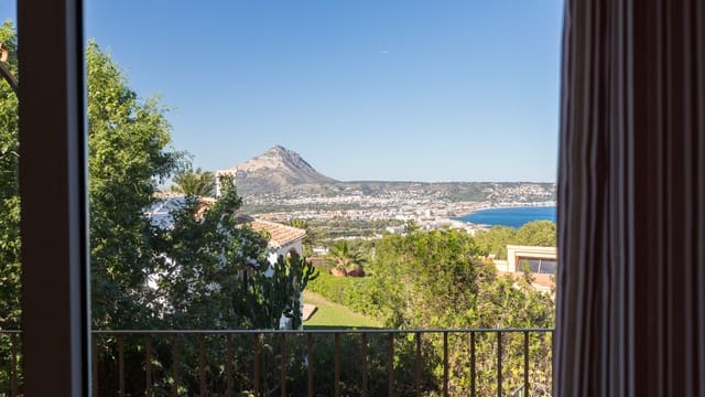 4 quarto Moradia para venda em Portichol - Balcón al Mar, Javea / Xàbia com piscina garagem - 2 050 000 € (Ref: 9390353)
