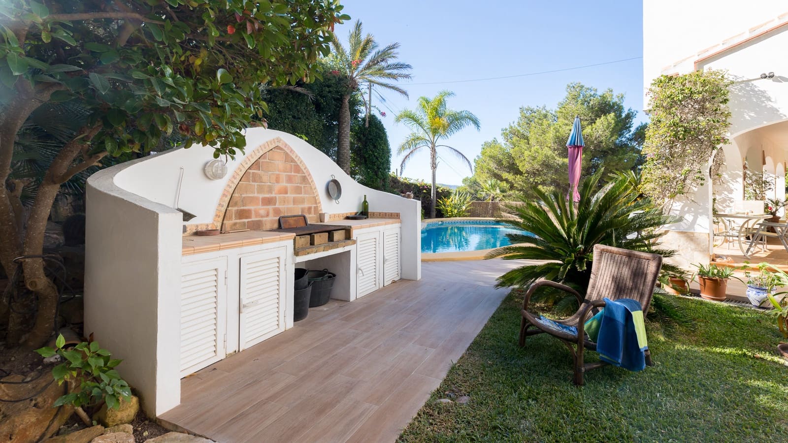 4 soveværelse Villa til salg i Javea / Xabia med swimmingpool garage - € 2.050.000 (Ref: 9390353)