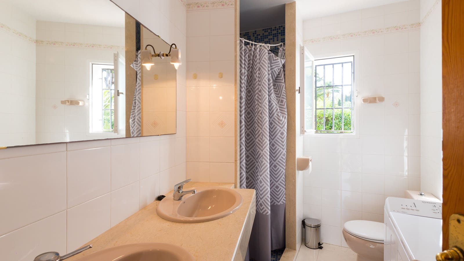 6 bedroom Villa for sale in Javea / Xabia with pool garage - € 850,000 (Ref: 9398236)