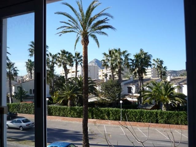 Kommersiell til salgs i Arenal, Javea / Xàbia - € 145 000 (Ref: 9598694)