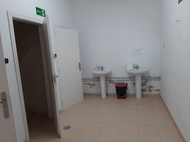 Komercyjne na sprzedaż w Arenal, Javea / Xàbia z garażem - 500 000 € (Ref: 9647843)