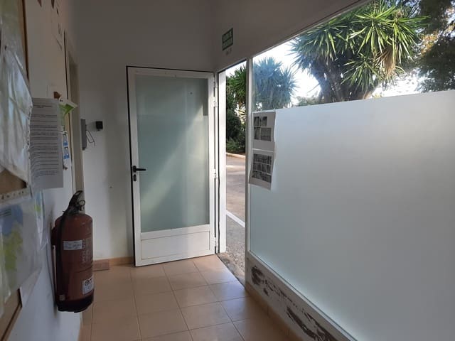 Kommersiell til salgs i Arenal, Javea / Xàbia med garasje - € 500 000 (Ref: 9647843)