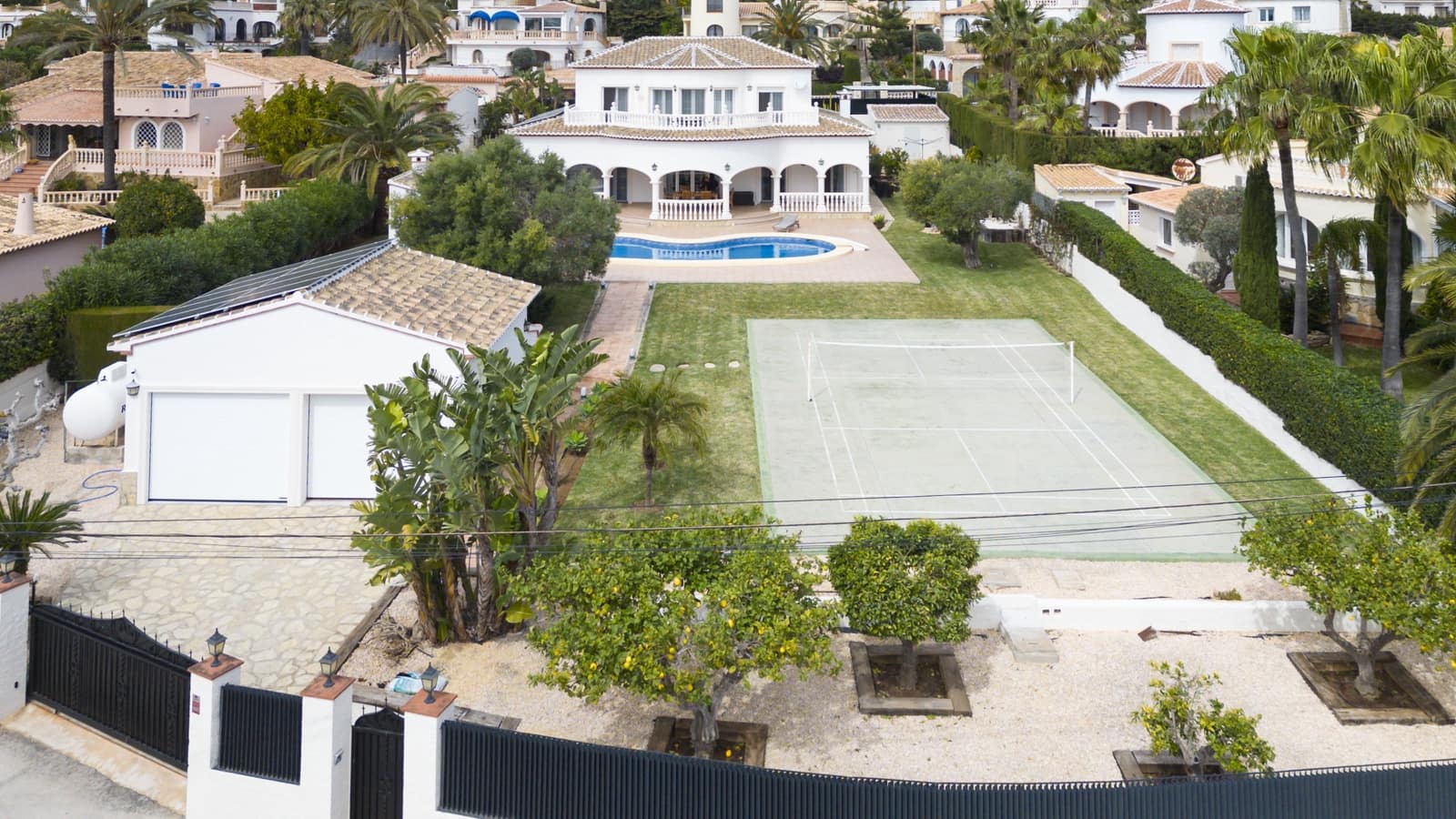 4 Zimmer Villa zu verkaufen in Javea / Xabia mit Pool Garage - 1.890.000 € (Ref: 9686192)