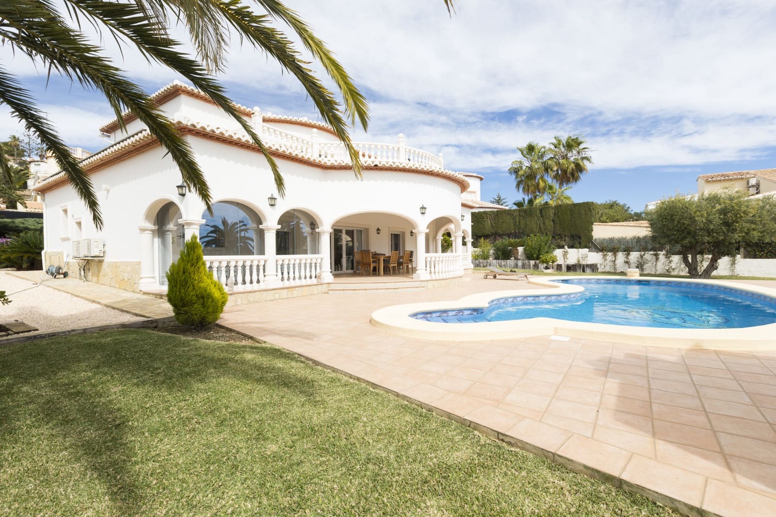 4 Zimmer Villa zu verkaufen in Javea / Xabia mit Pool Garage - 1.890.000 € (Ref: 9686192)