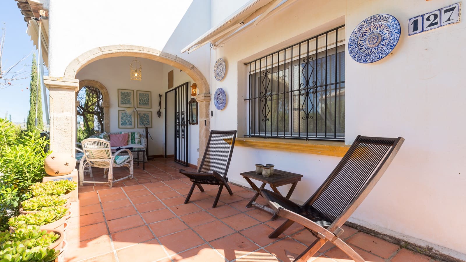 3 soveværelse Villa til salg i Pinosol med swimmingpool - € 620.000 (Ref: 9783667)