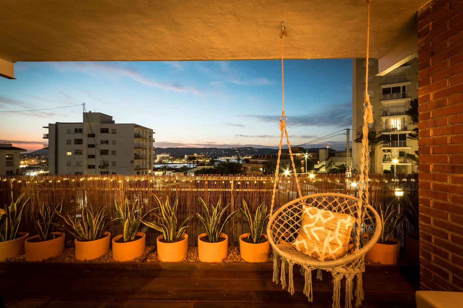 2 bedroom Apartment for sale in Arenal with garage - € 430,000 (Ref: 9855202)