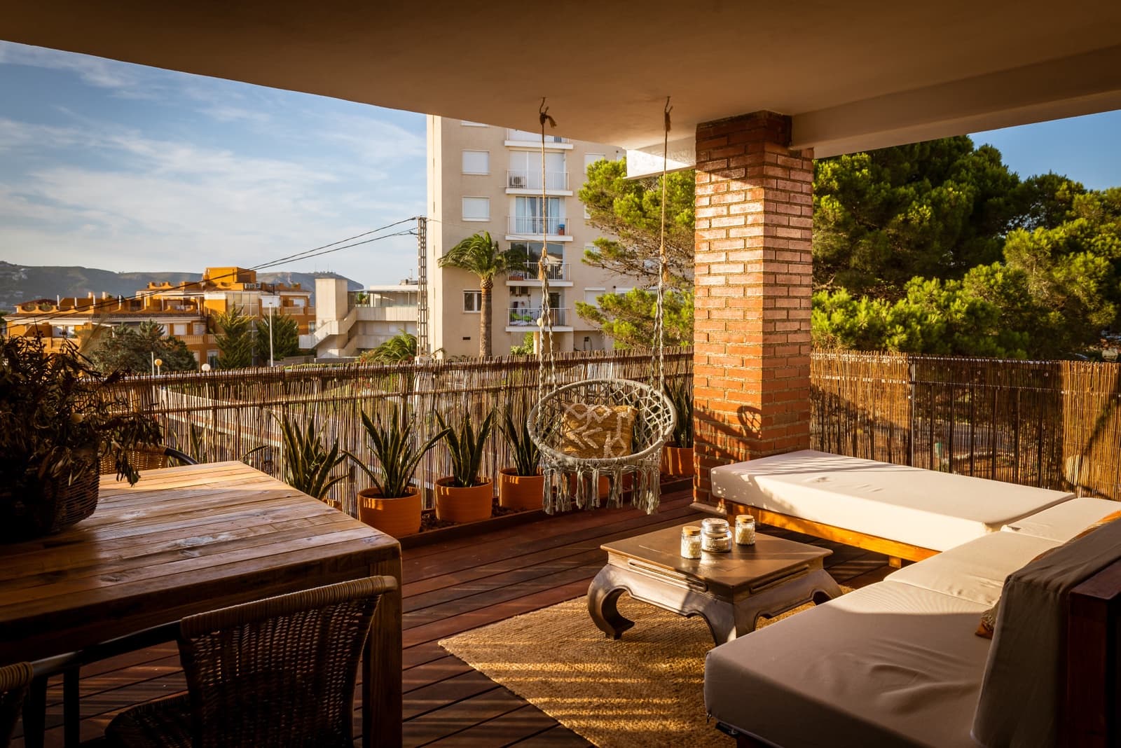 2 bedroom Apartment for sale in Arenal with garage - € 430,000 (Ref: 9855202)