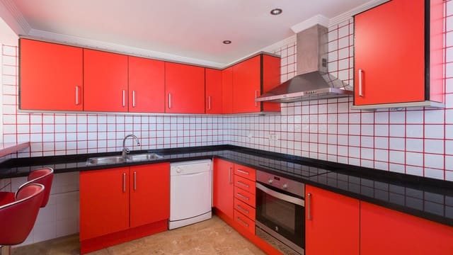 3 makuuhuone Asunto myytävänä paikassa Centro ciudad, Javea / Xàbia mukana 
autotalli - 295 000 € (Ref: 9864985)