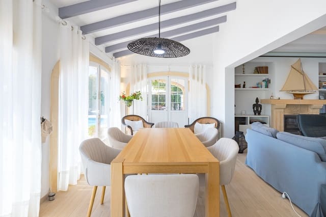 4 soveværelse Villa til salg i Partides comunes - Adsubia, Javea / Xàbia med swimmingpool garage - € 860.000 (Ref: 9939590)