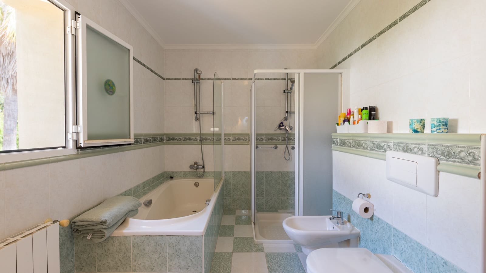 4 soveværelse Villa til salg i Javea / Xabia med swimmingpool garage - € 995.000 (Ref: 9996759)