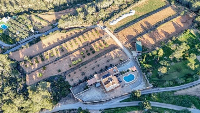 4 soverom Finca/Herregård til salgs i Benissa med svømmebasseng garasje - € 1 400 000 (Ref: 10026175)