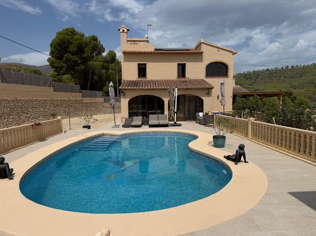 4 soverom Finca/Herregård til salgs i Benissa med svømmebasseng garasje - € 1 400 000 (Ref: 10026175)
