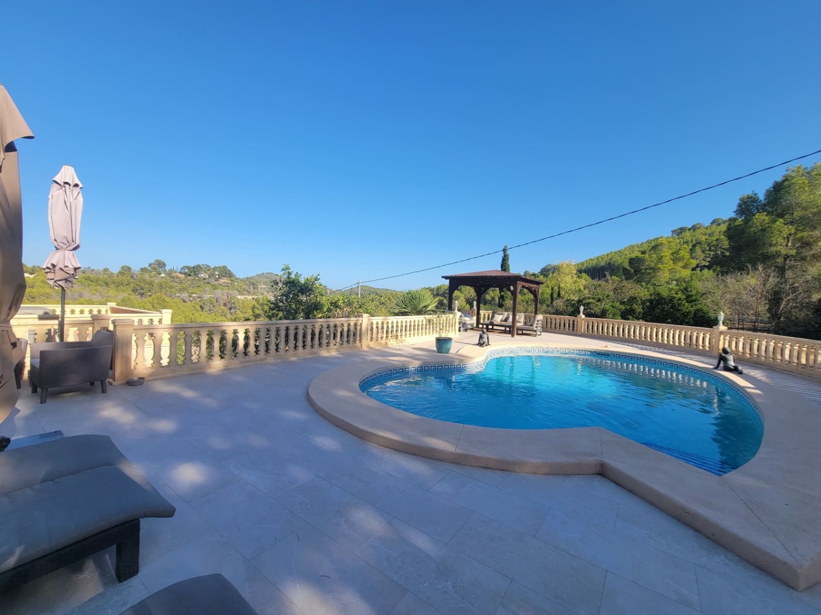5 soveværelse Finca/Landehus til salg i Benissa med swimmingpool garage - € 1.400.000 (Ref: 10026175)