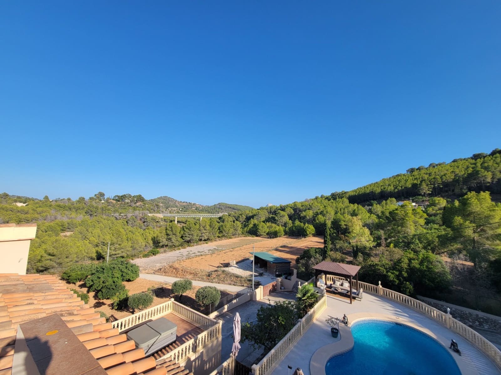 5 soveværelse Finca/Landehus til salg i Benissa med swimmingpool garage - € 1.400.000 (Ref: 10026175)