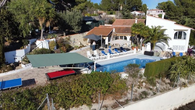 2 quarto Quinta/Casa Rural para venda em Benissa com piscina garagem - 625 000 € (Ref: 10036217)