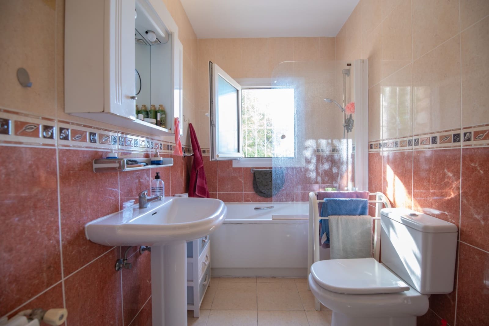 4 soveværelse Villa til salg i Calpe / Calp med swimmingpool garage - € 495.000 (Ref: 10154104)