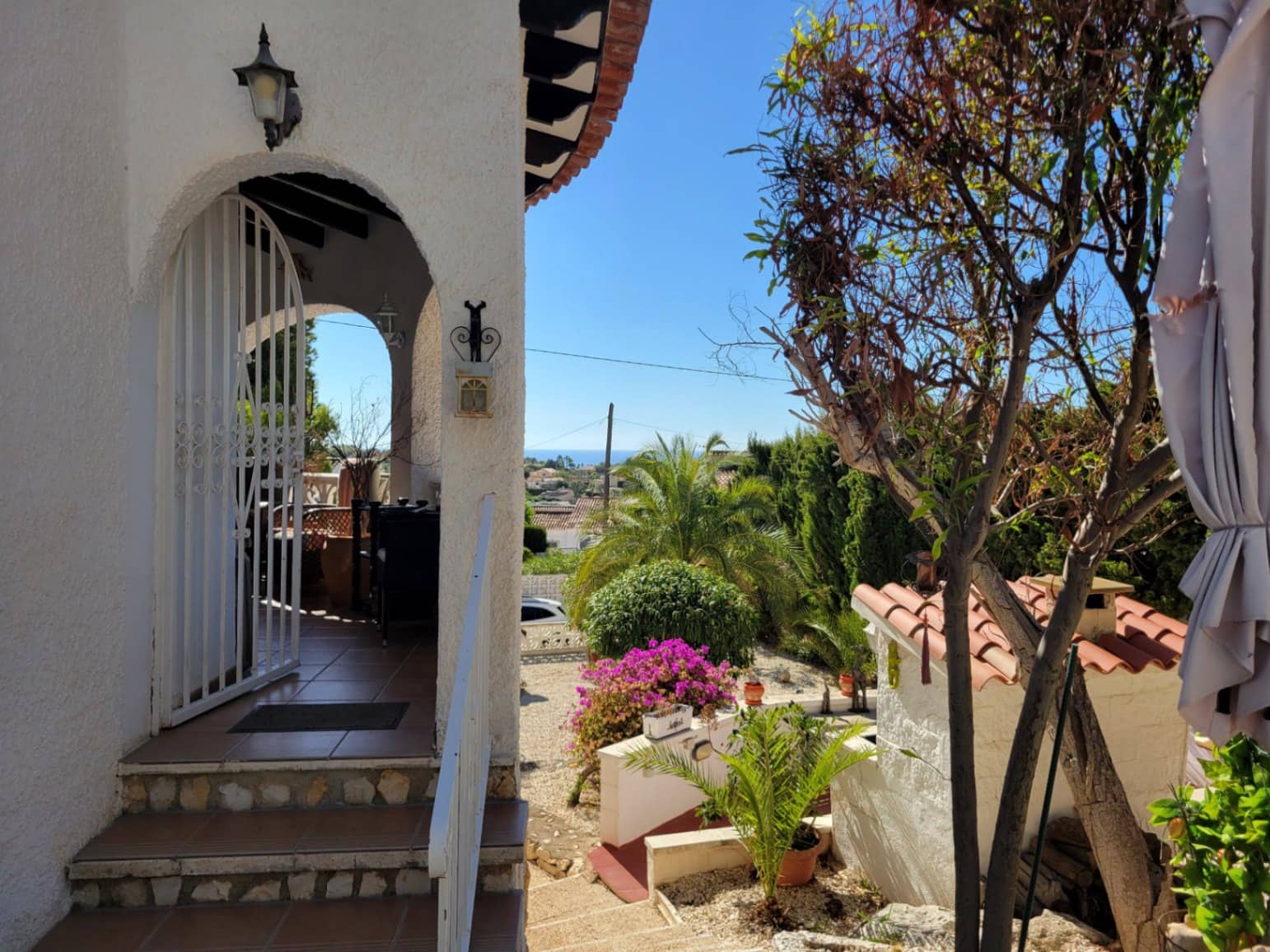 4 soveværelse Villa til salg i Calpe / Calp med swimmingpool garage - € 495.000 (Ref: 10154104)
